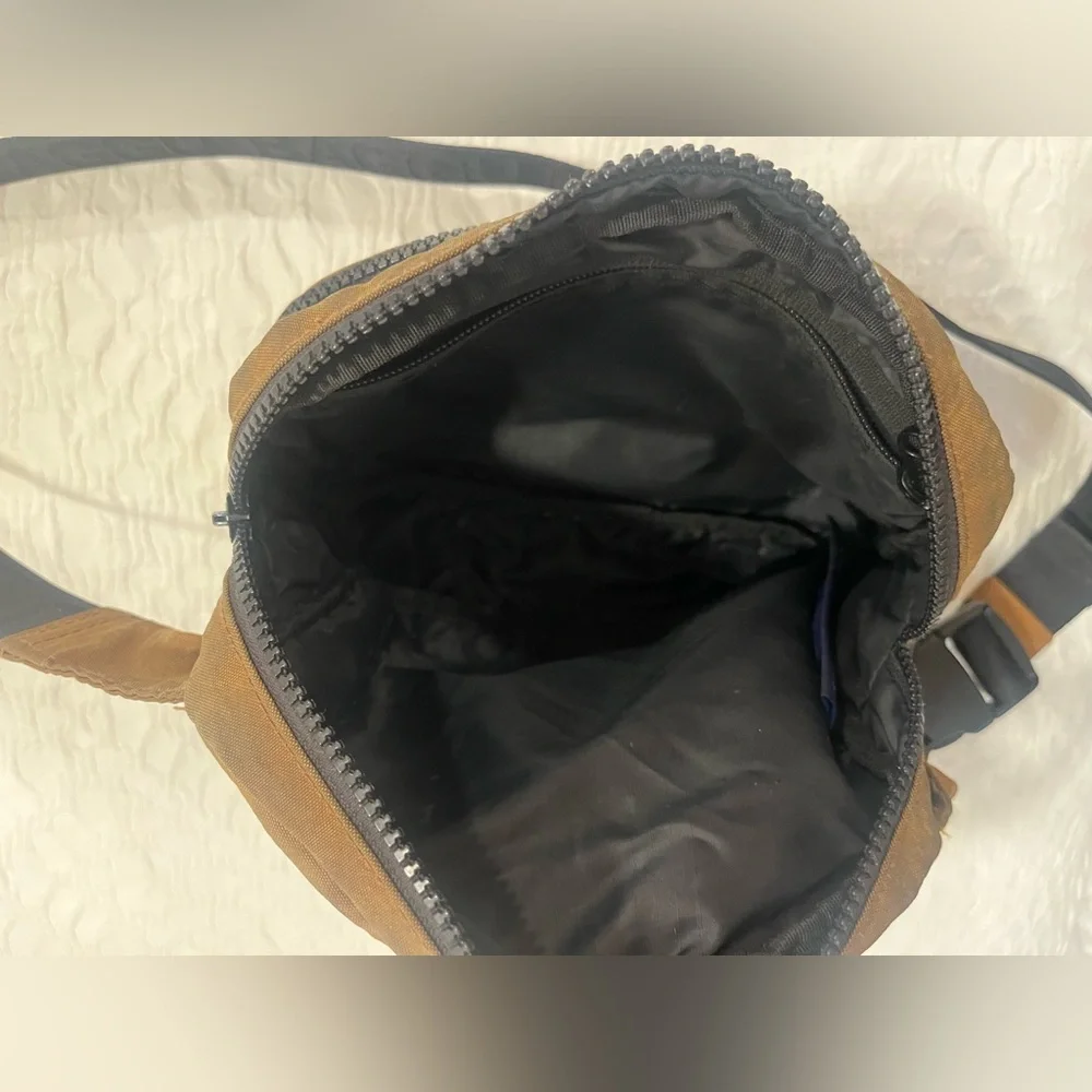 Baggu Fanny Pack - Picture 7 of 8